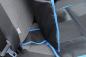 Mobile Preview: Befestigung des Wumbi Sitzschutz in blau