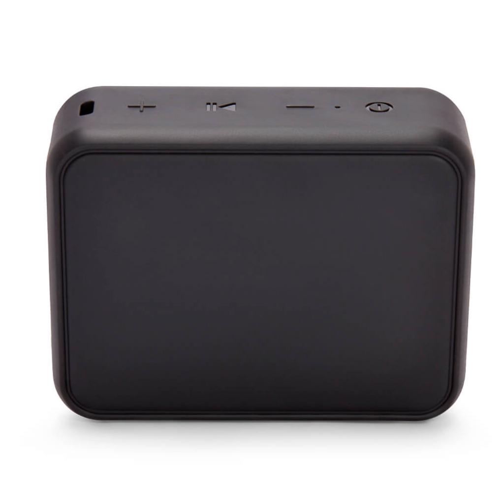 Rückseite des Aiwa BS-200BK Bluetooth Lautsprechers in schwarz
