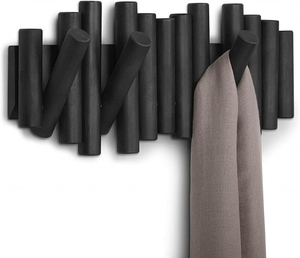 Beispielabbildung des Umbra Picket 5er Garderobenhaken in schwarz
